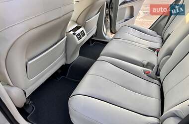 Внедорожник / Кроссовер Toyota Venza 2010 в 