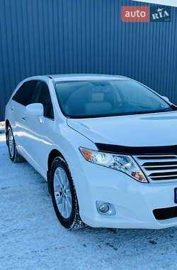 Внедорожник / Кроссовер Toyota Venza 2010 в Полтаве