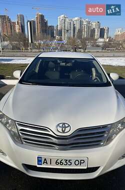 Позашляховик / Кросовер Toyota Venza 2010 в Києві