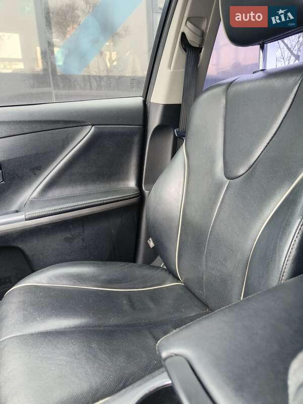 Внедорожник / Кроссовер Toyota Venza 2013 в Днепре