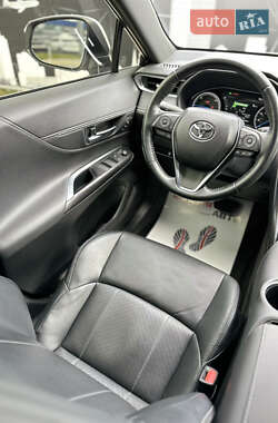 Позашляховик / Кросовер Toyota Venza 2020 в 
