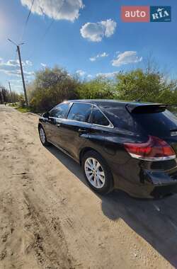 Позашляховик / Кросовер Toyota Venza 2013 в 