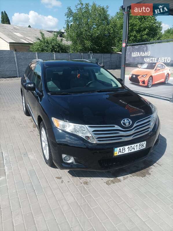 Позашляховик / Кросовер Toyota Venza 2011 в Білій Церкві