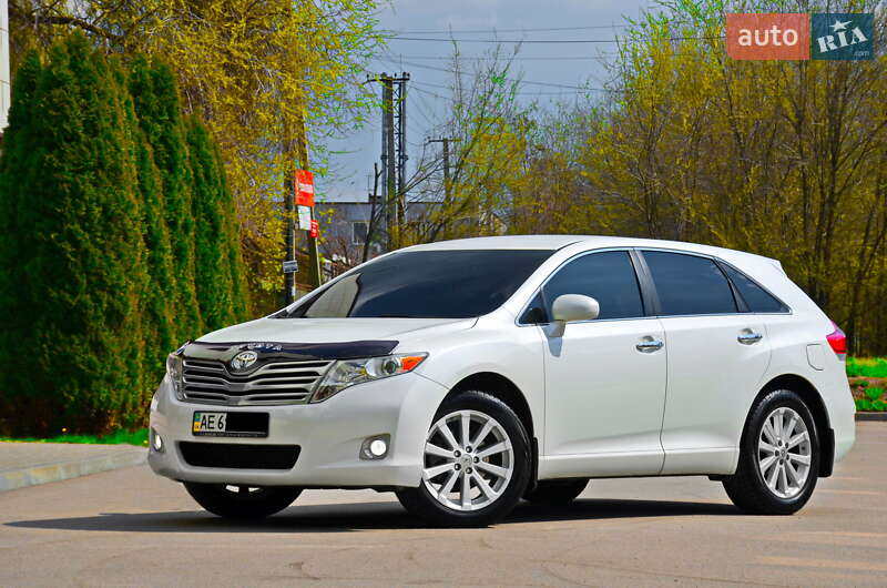 Позашляховик / Кросовер Toyota Venza 2012 в Дніпрі