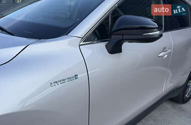 Внедорожник / Кроссовер Toyota Venza 2021 в 
