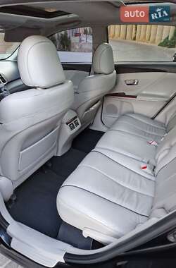 Внедорожник / Кроссовер Toyota Venza 2010 в 