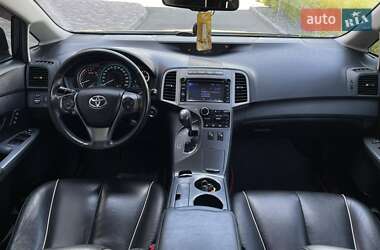 Позашляховик / Кросовер Toyota Venza 2013 в 