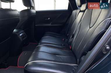 Позашляховик / Кросовер Toyota Venza 2013 в 
