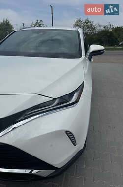Внедорожник / Кроссовер Toyota Venza 2020 в 