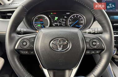 Внедорожник / Кроссовер Toyota Venza 2021 в 