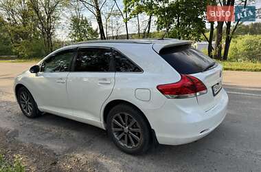 Внедорожник / Кроссовер Toyota Venza 2010 в 