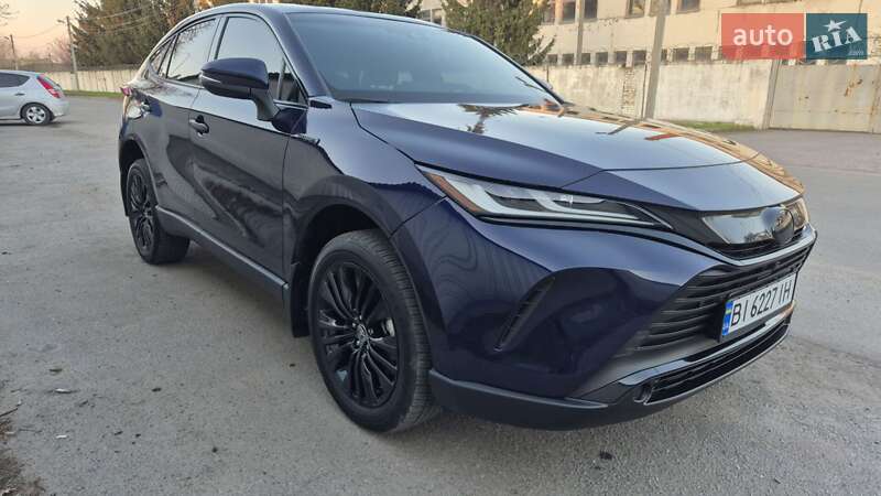 Внедорожник / Кроссовер Toyota Venza 2021 в 
