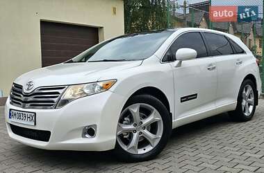 Внедорожник / Кроссовер Toyota Venza 2011 в Хмельницком