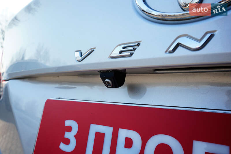 Позашляховик / Кросовер Toyota Venza 2014 в Житомирі