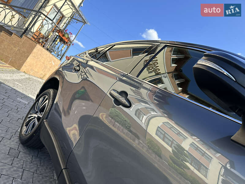 Внедорожник / Кроссовер Toyota Venza 2021 в Дрогобыче