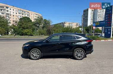 Позашляховик / Кросовер Toyota Venza 2021 в 