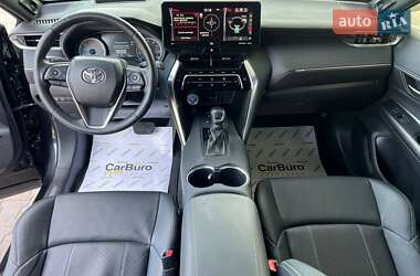 Позашляховик / Кросовер Toyota Venza 2021 в 