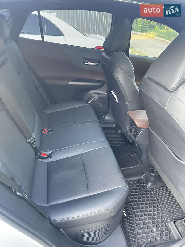 Внедорожник / Кроссовер Toyota Venza 2021 в Харькове фото 24 Внедорожник / Кроссовер Toyota Venza 2021 в Харькове