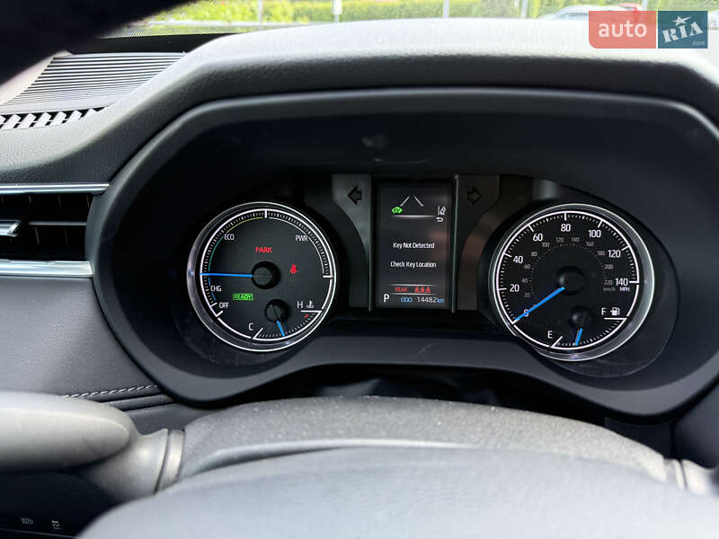 Позашляховик / Кросовер Toyota Venza 2022 в Києві