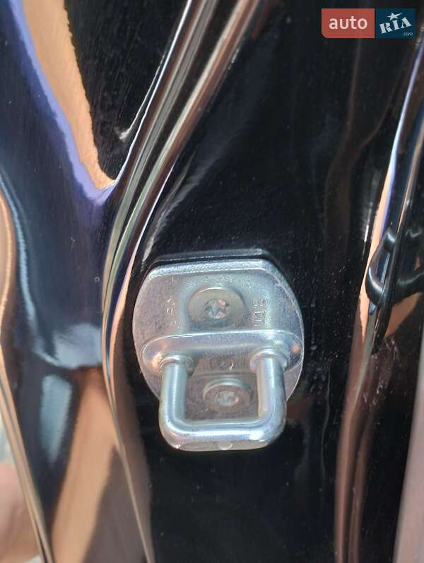 Позашляховик / Кросовер Toyota Venza 2013 в Дніпрі