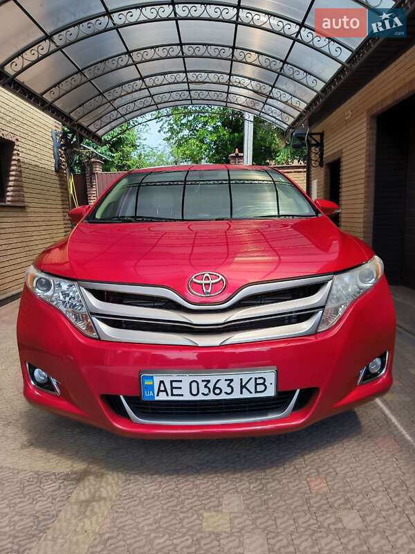Позашляховик / Кросовер Toyota Venza 2013 в Кривому Розі