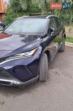 Позашляховик / Кросовер Toyota Venza 2023 в Києві