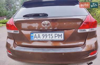 Внедорожник / Кроссовер Toyota Venza 2015 в 