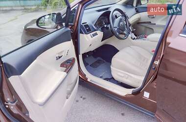 Внедорожник / Кроссовер Toyota Venza 2015 в 