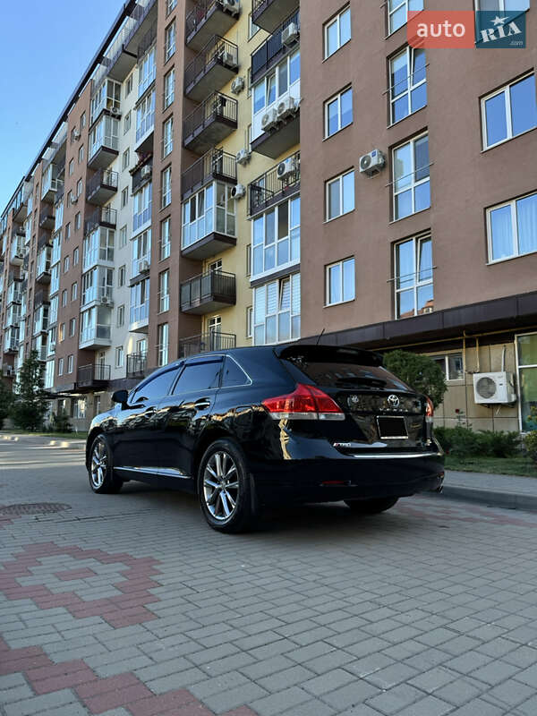 Внедорожник / Кроссовер Toyota Venza 2010 в Житомире