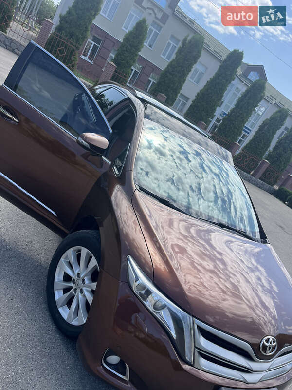 Toyota Venza 2013