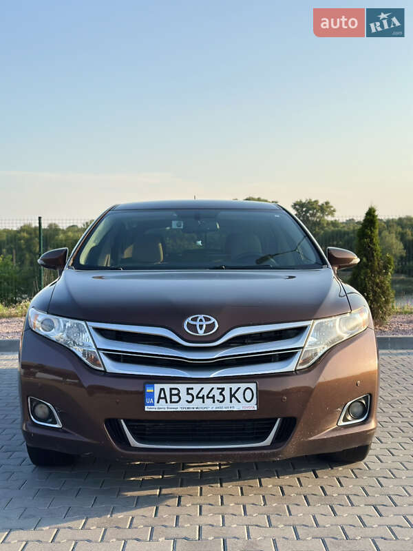 Внедорожник / Кроссовер Toyota Venza 2012 в Виннице