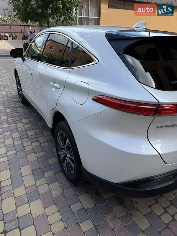 Позашляховик / Кросовер Toyota Venza 2020 в Вінниці