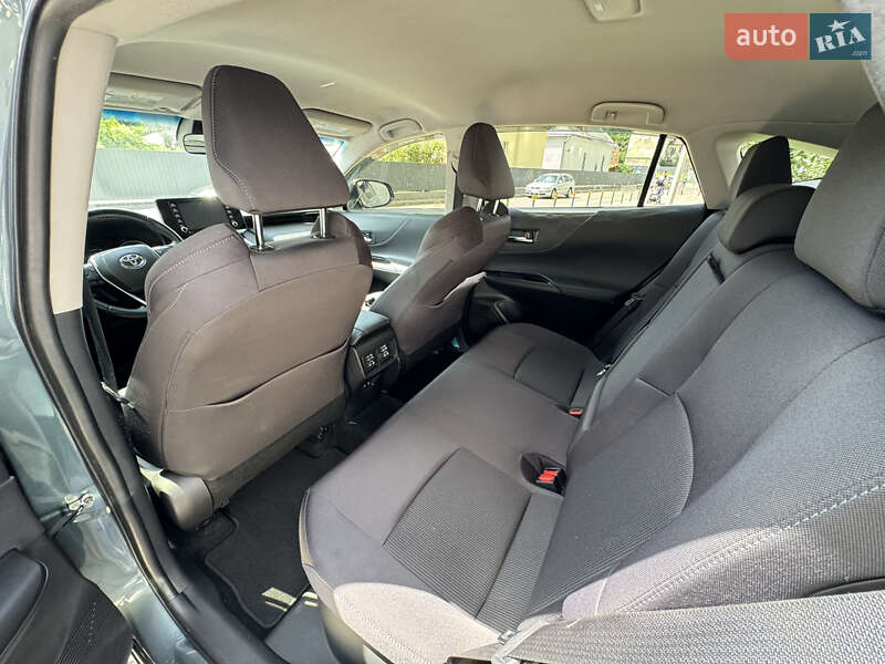 Внедорожник / Кроссовер Toyota Venza 2021 в Львове