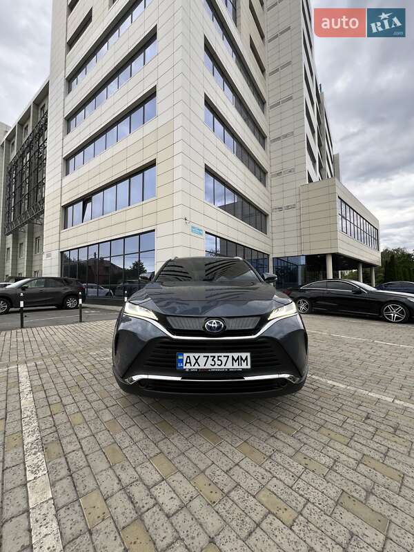 Внедорожник / Кроссовер Toyota Venza 2022 в Харькове