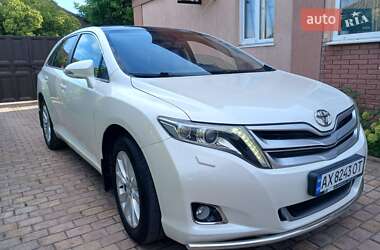 Позашляховик / Кросовер Toyota Venza 2014 в Охтирці