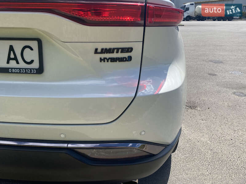 Позашляховик / Кросовер Toyota Venza 2021 в Дніпрі