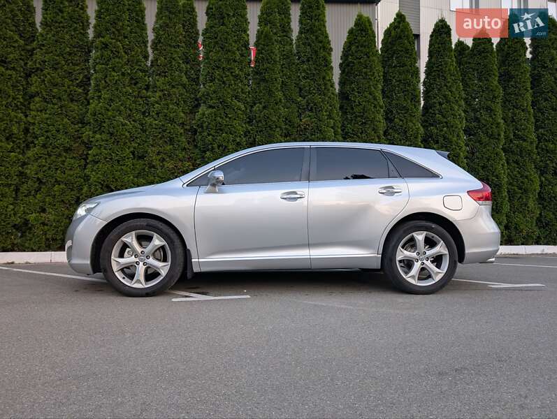 Внедорожник / Кроссовер Toyota Venza 2013 в Киеве