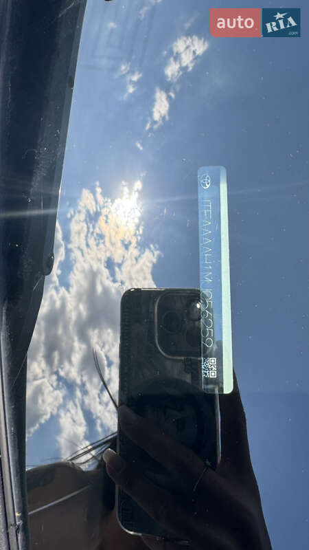 Позашляховик / Кросовер Toyota Venza 2021 в Шептицькому