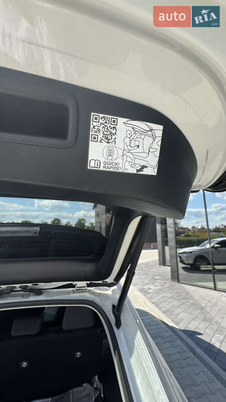 Позашляховик / Кросовер Toyota Venza 2021 в Шептицькому