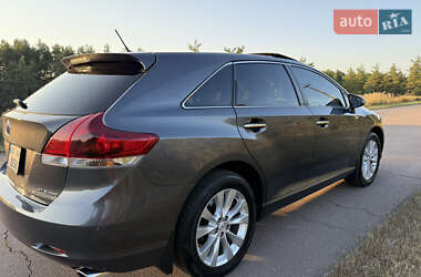 Внедорожник / Кроссовер Toyota Venza 2013 в Киеве