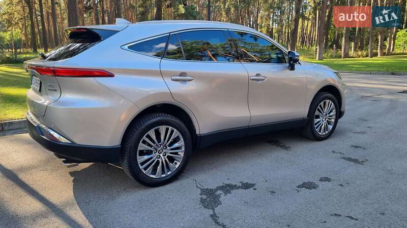 Внедорожник / Кроссовер Toyota Venza 2021 в Киеве