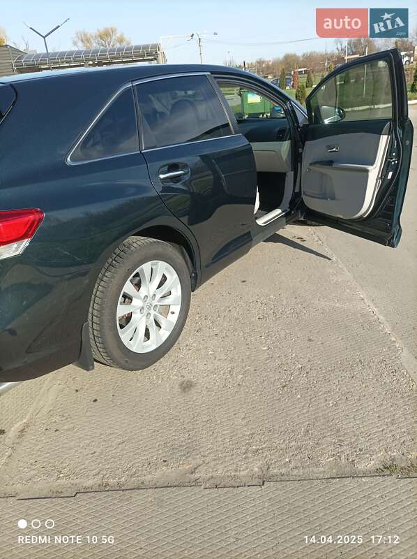 Внедорожник / Кроссовер Toyota Venza 2014 в Умани