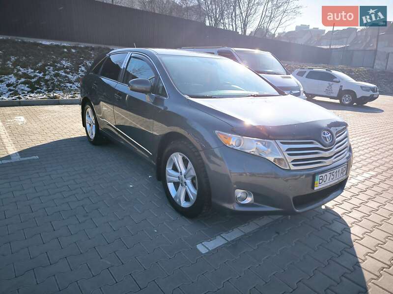 Позашляховик / Кросовер Toyota Venza 2011 в Тернополі