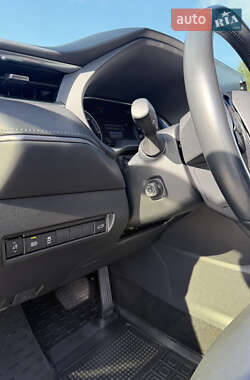 Внедорожник / Кроссовер Toyota Venza 2022 в Черкассах