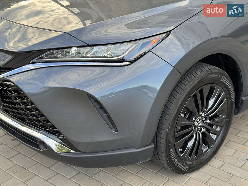 Внедорожник / Кроссовер Toyota Venza 2021 в Одессе