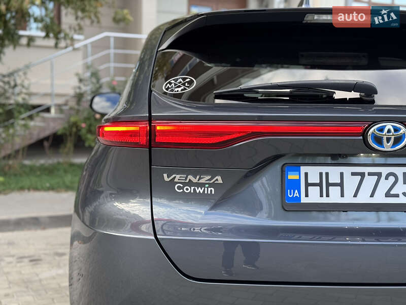 Внедорожник / Кроссовер Toyota Venza 2021 в Одессе