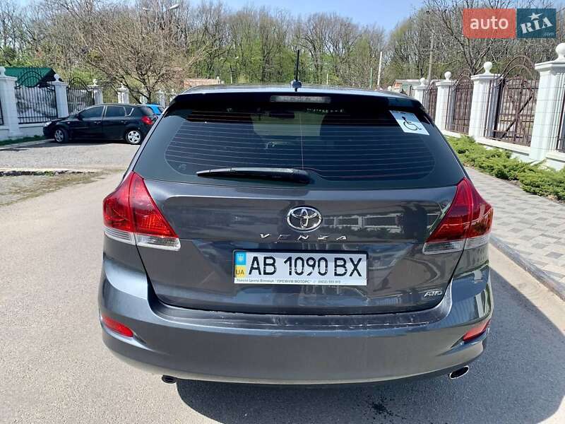 Внедорожник / Кроссовер Toyota Venza 2013 в 