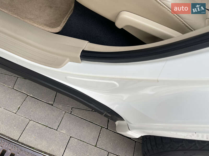 Позашляховик / Кросовер Toyota Venza 2010 в Одесі