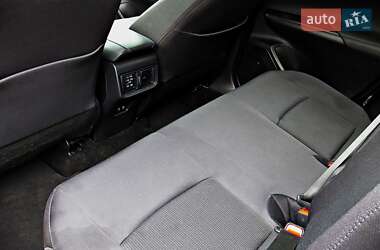 Внедорожник / Кроссовер Toyota Venza 2021 в 