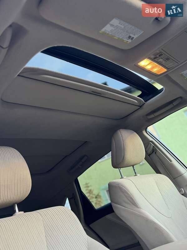 Позашляховик / Кросовер Toyota Venza 2011 в Вінниці фото 2 Позашляховик / Кросовер Toyota Venza 2011 в Вінниці